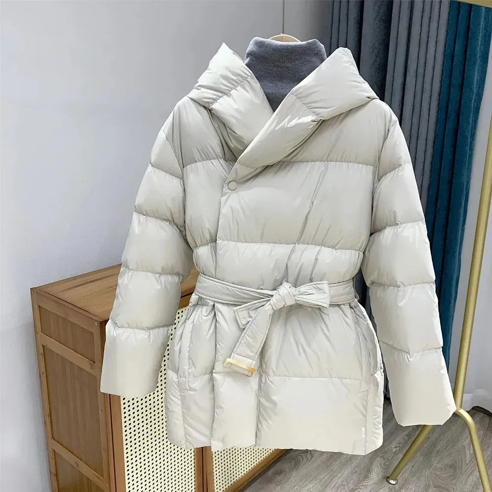Chaqueta con capucha ancha